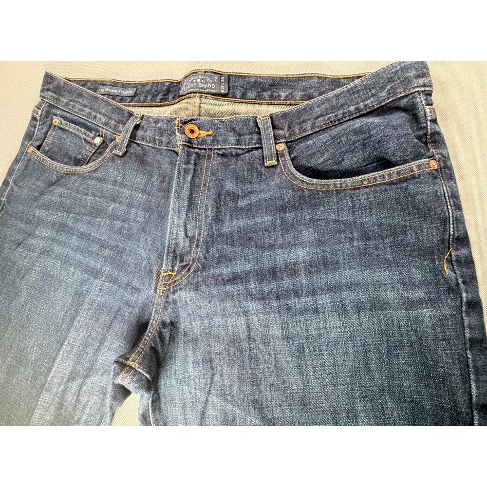 Lucky Brand 221 Original Straight Jeans Mens 38x30 Medium Dark Wash Denim - Picture 4 of 11